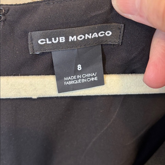Club Monaco Elegant Black Blouse, size 8 - Picture 4 of 5